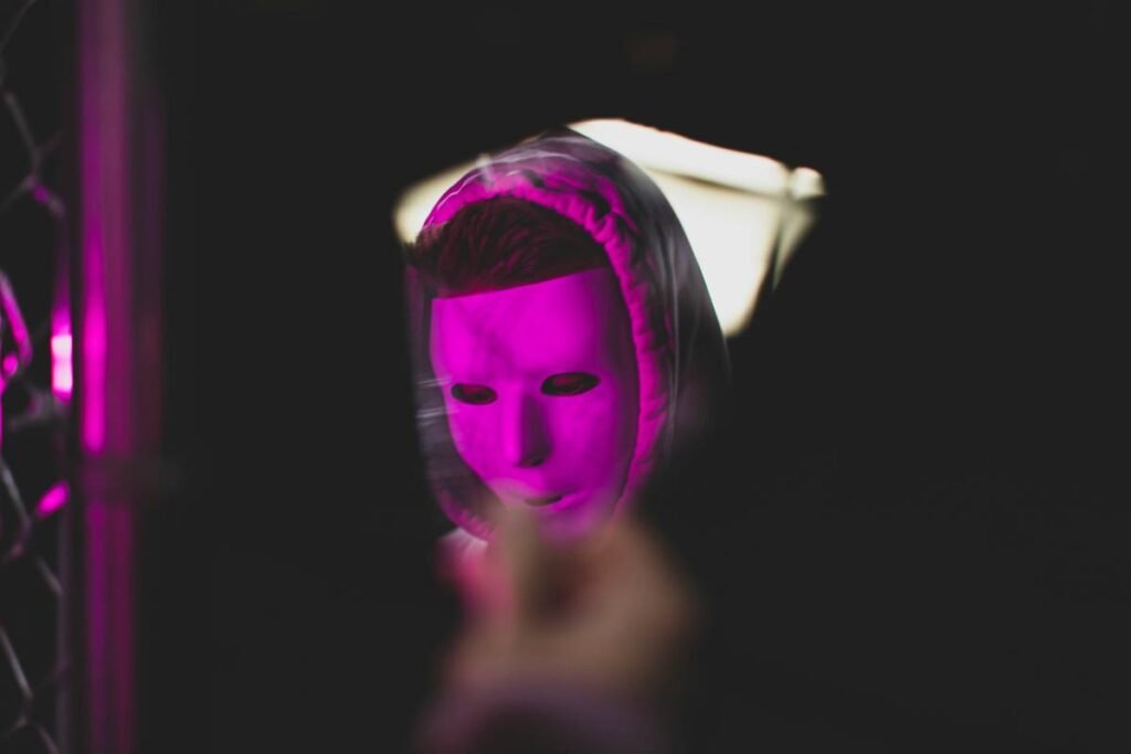 Is the Look25 Anti Aging Facial Device Worth the Hype? An Expert Breakdown